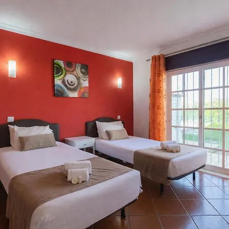 Pacheco By Algarve Holidays アルブフェイラ